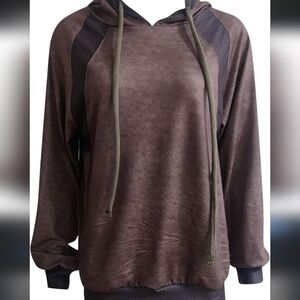 Women's brown and black sweatshirt large